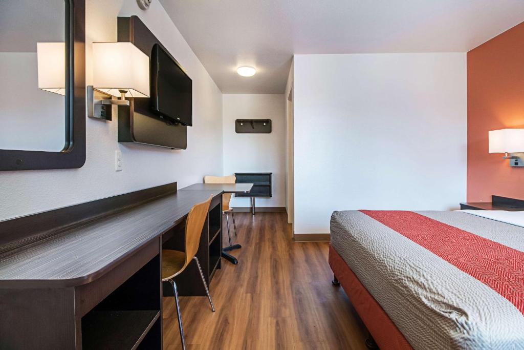 Motel 6-Corpus Christi TX - Northwest - image 2