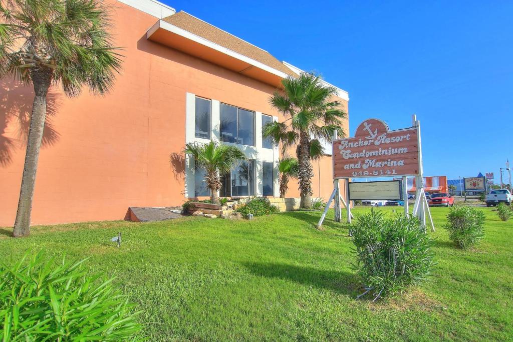 Anchor Resort - main image