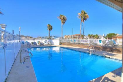 Anchor Resort - image 2