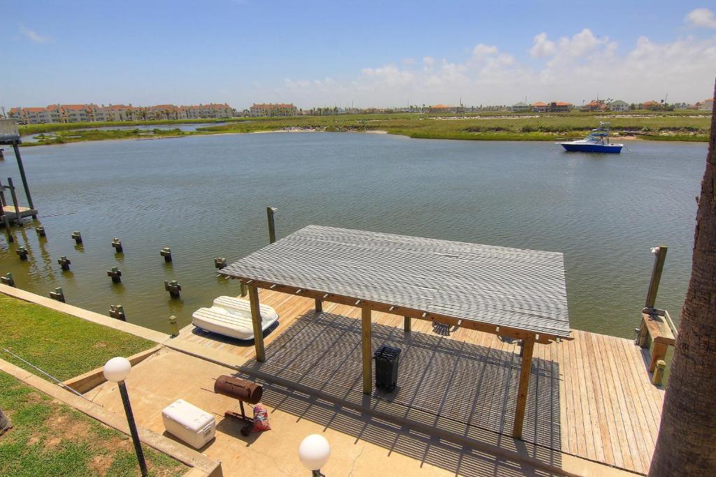 Seascape Villas - image 2