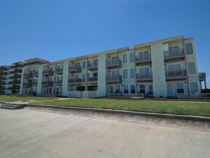 El Constante 102 by Padre Escapes Texas