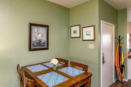 Beachside Retreat 161 by Padre Escapes - image 4