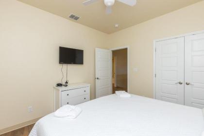 Aruba Beach Getaway 18 by Padre Escapes - image 2