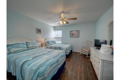 Surfside 107 by Padre Escapes - image 2
