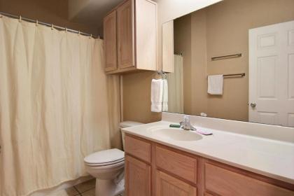 Waterfront Retreat B-1 by Padre Escapes - image 3