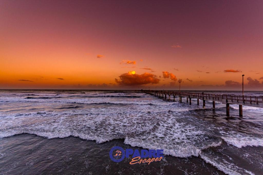 Island Time 216 by Padre Escapes - image 5