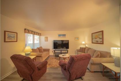 Surfside 104 by Padre Escapes - image 4