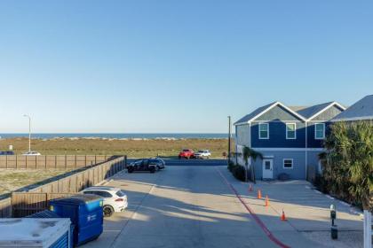 Padre Beach View 201K by Padre Escapes - image 3