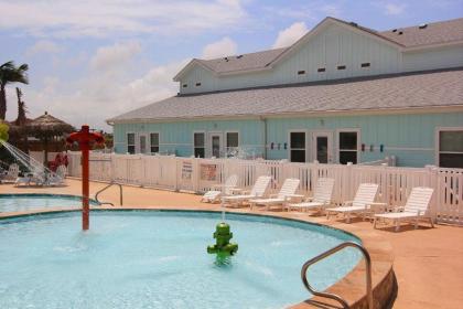 Nemo Cay Resort D142K Poolside by Padre Escapes Texas