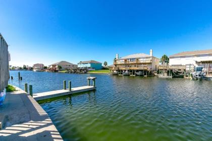 Cay Escape 102 by Padre Escapes - image 1