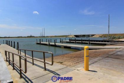 Village by the Beach L824K by Padre Escapes - image 3