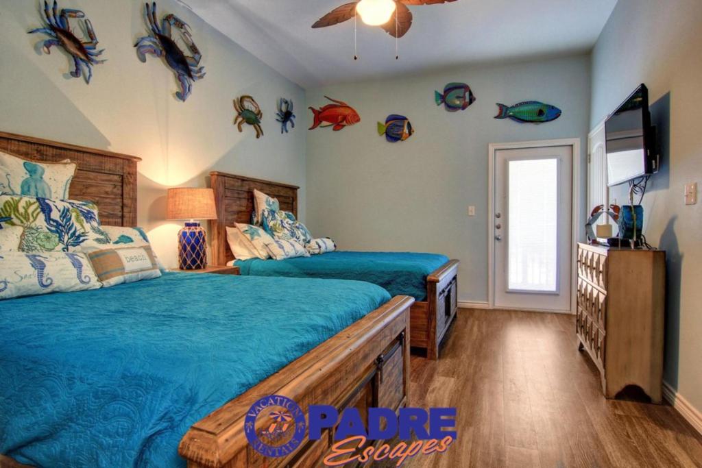 Village by the Beach L824K by Padre Escapes - image 4