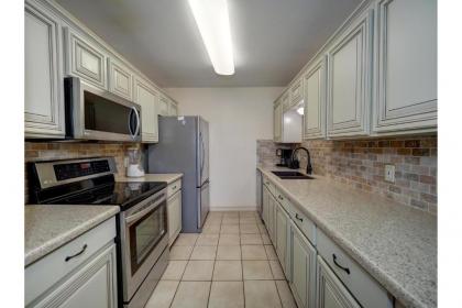 Surfside 110 by Padre Escapes - image 3