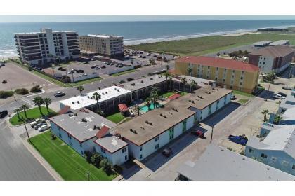 Surfside 110 by Padre Escapes - image 5