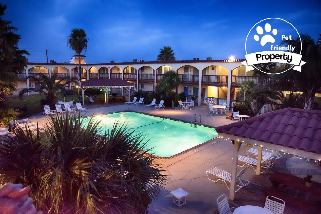 Surfside 119 by Padre Escapes - main image