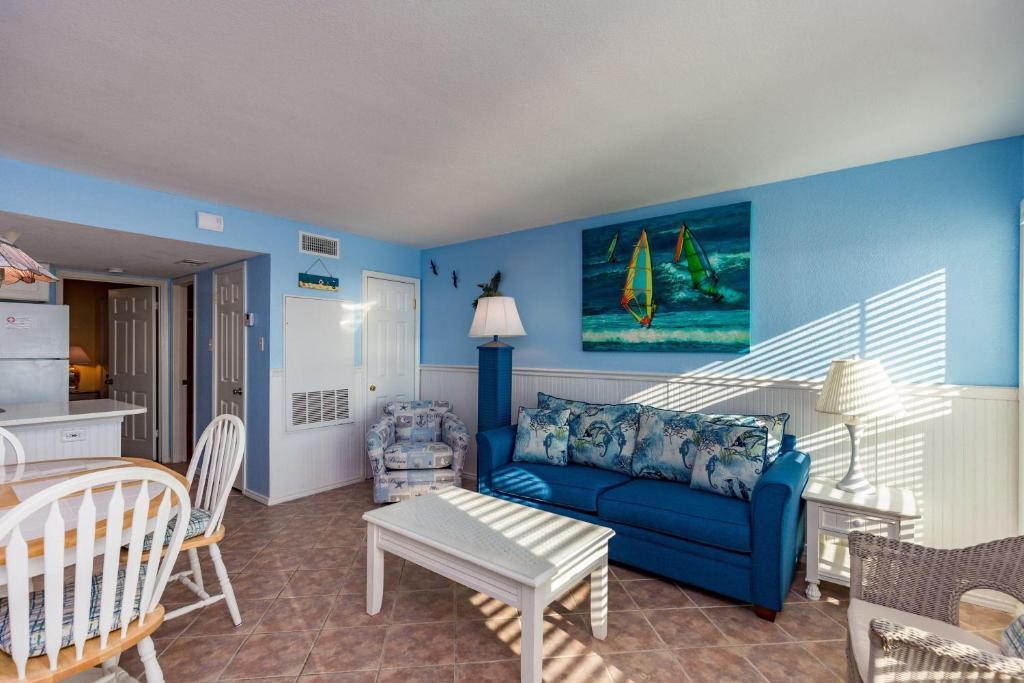 El Constante 103 by Padre Escapes - main image