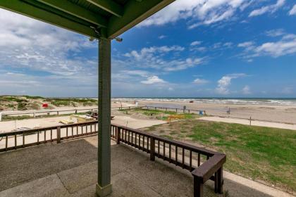 El Constante 107 by Padre Escapes Texas