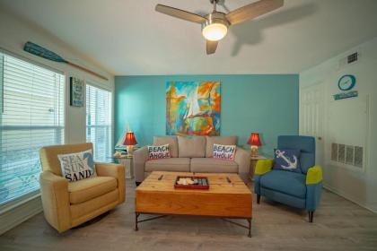 El Constante 131 by Padre Escapes Texas