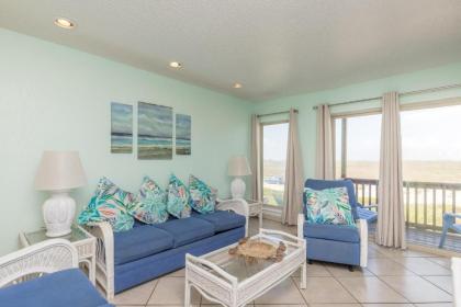 El Constante 221 by Padre Escapes Texas