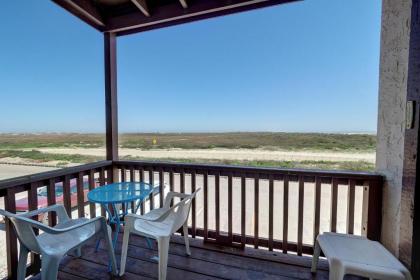 El Constante 223 by Padre Escapes - image 4