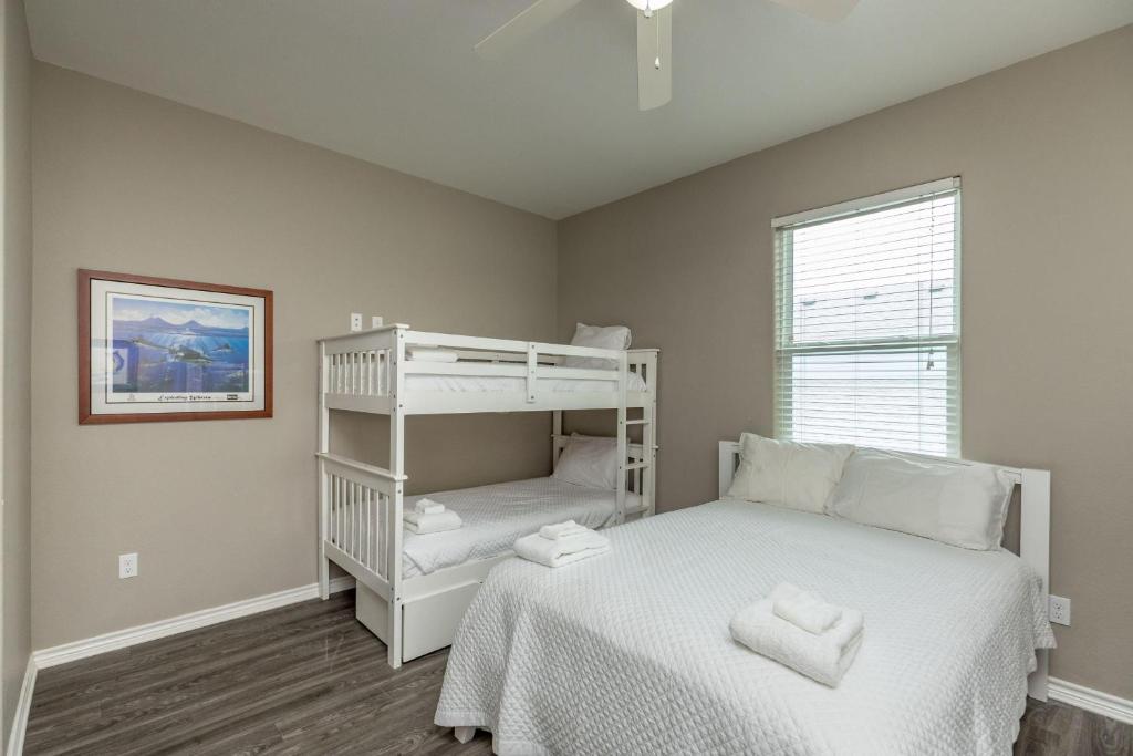 Nemo Cay Resort D109K by Padre Escapes - image 4
