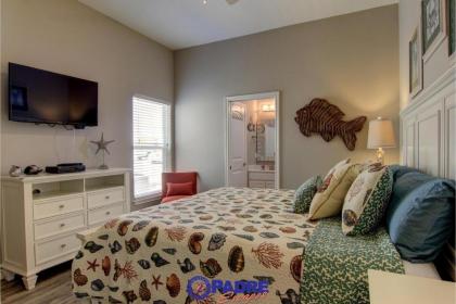 Village by the Beach B921K by Padre Escapes - image 3