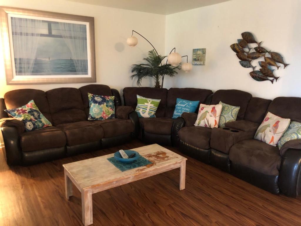 Surfside 213 by Padre Escapes - main image