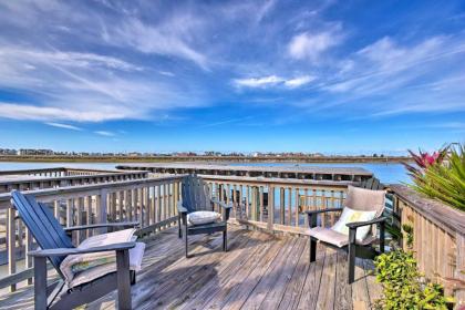 Corpus Christi Escape with Pool on Packery Channel! - image 3
