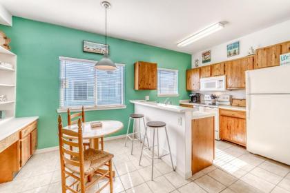 Leeward Isles - image 12