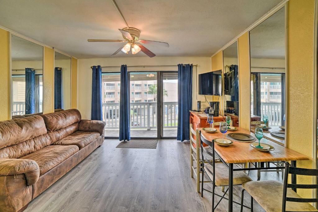 Seaside Corpus Christi Condo at The Villa del Sol! - image 7
