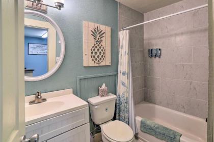 Coastal Studio with Amenities Walk to Padre Beach! - image 11
