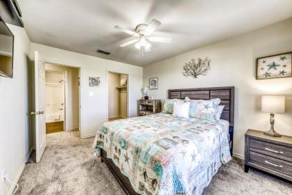 Lakeshore Villas - image 11