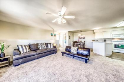 Lakeshore Villas - image 14