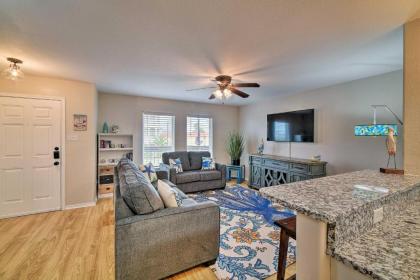 Corpus Christi Escape with Community Amenities Corpus Christi Texas