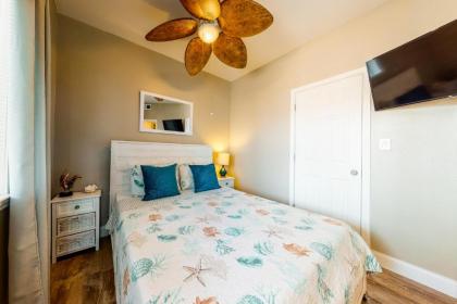 Leeward 802 - image 11
