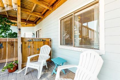Leeward 802 - image 14