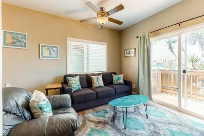 Leeward 802 - image 3