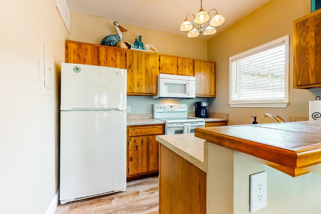 Leeward 802 - image 5
