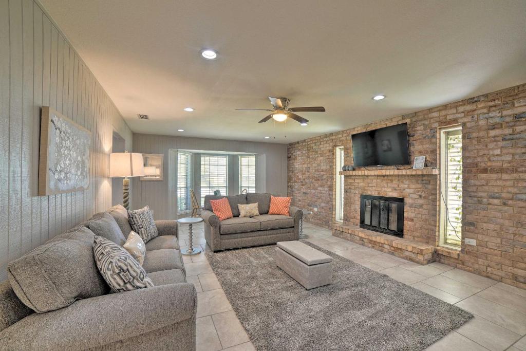 Corpus Christi House Less Than 10 Miles to Downtown! - main image