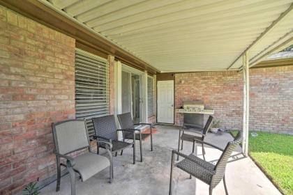 Corpus Christi House Less Than 10 Miles to Downtown! - image 2