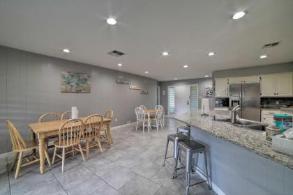 Corpus Christi House Less Than 10 Miles to Downtown! - image 8