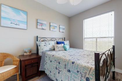 Beach Club Condos II - image 7