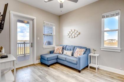 Harbor View Getaway - image 16