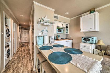 Updated Front Beach Condo with Resort Amenities - image 16