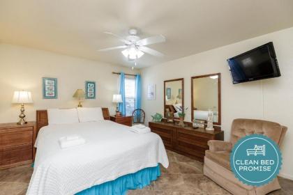 Surfside 106 by Padre Escapes - image 17