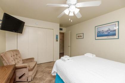 Surfside 106 by Padre Escapes - image 4
