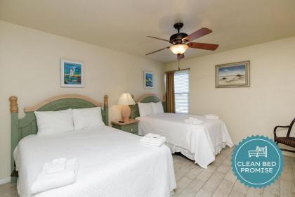 Surfside 105 by Padre Escapes - image 8