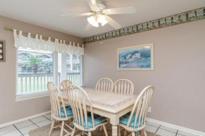Surfside 103 by Padre Escapes - image 16