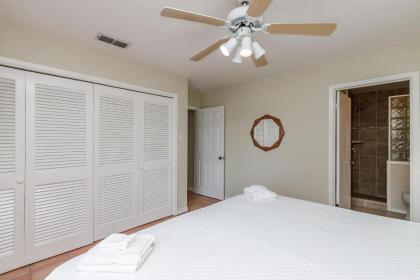 Sunset Bay 221 by Padre Escapes - image 12