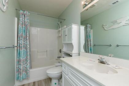 Blue Crab Bungalow 8 by Padre Escapes - image 5